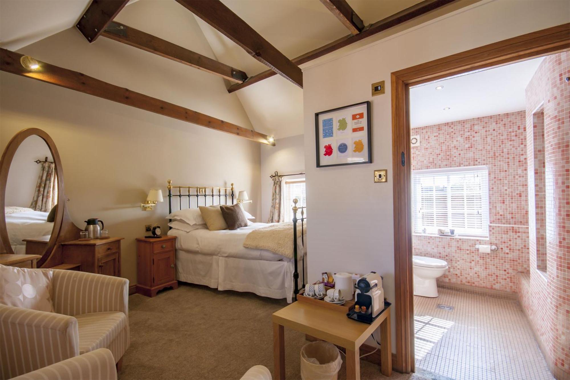 Sebastians Hotel Озуъстри Стая снимка